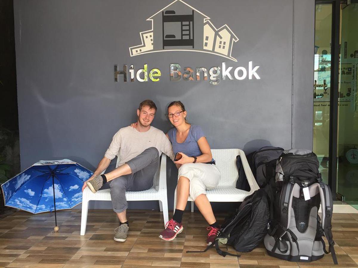 Hide Bangkok Hostel Exterior foto